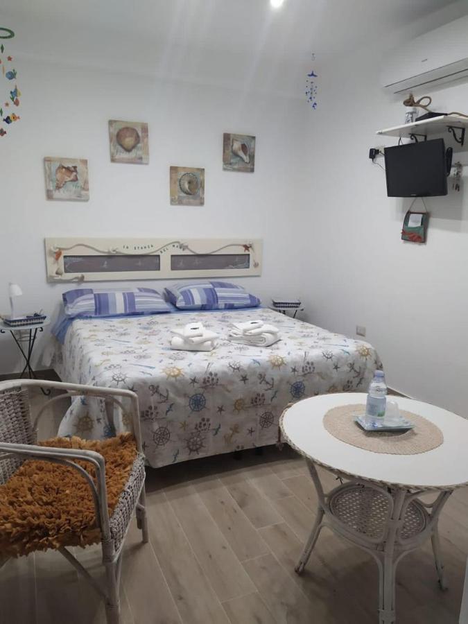 B&B Magna Grecia โครโตเน ภายนอก รูปภาพ