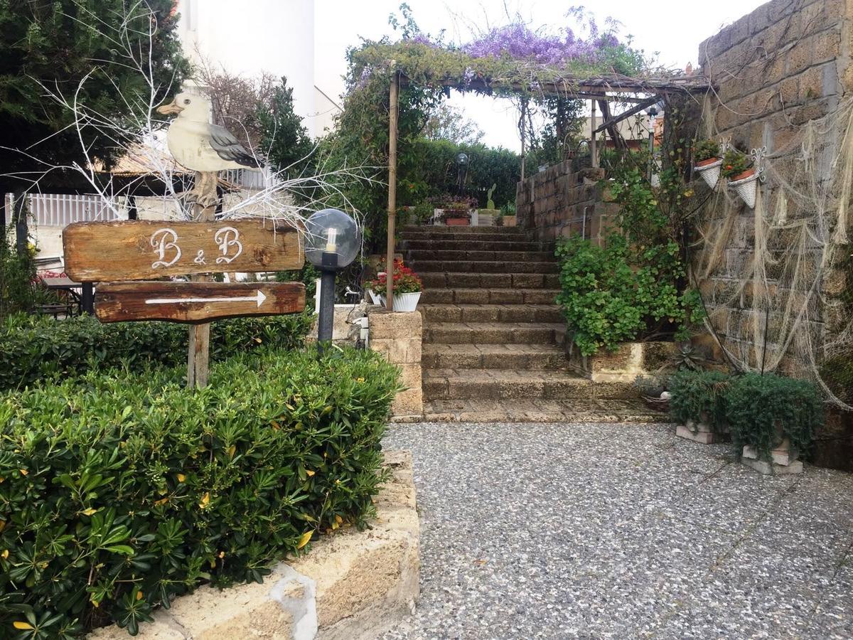 B&B Magna Grecia โครโตเน ภายนอก รูปภาพ