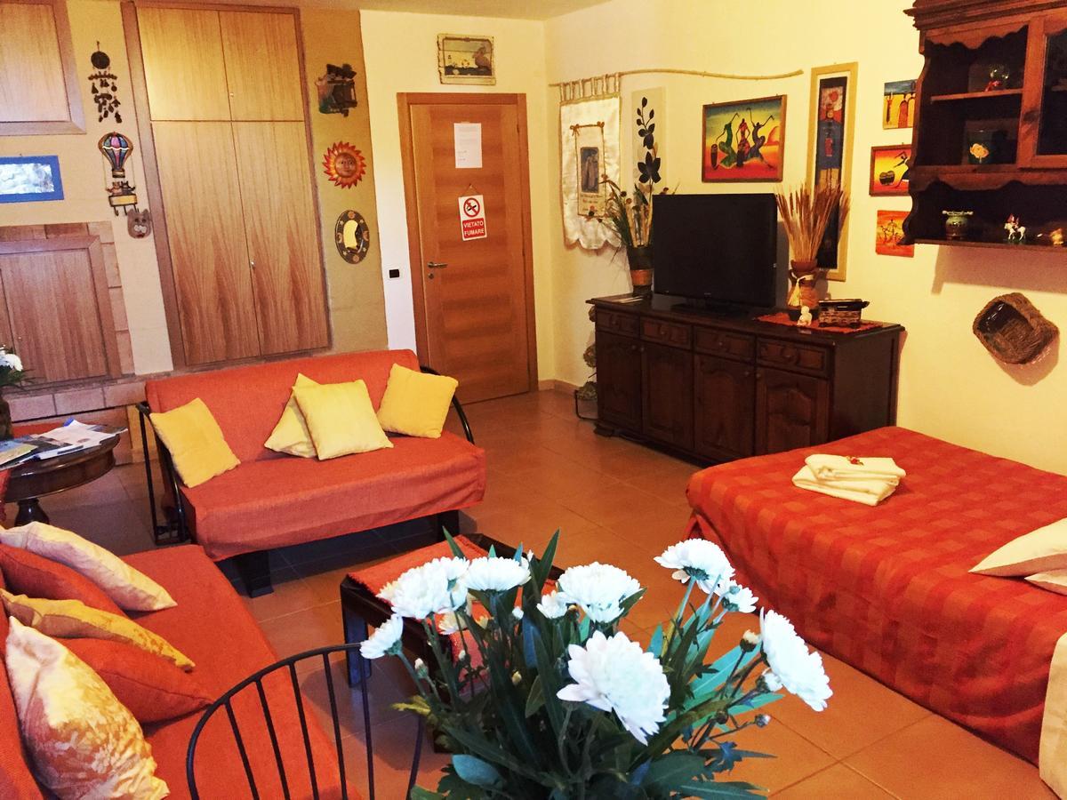 B&B Magna Grecia โครโตเน ภายนอก รูปภาพ